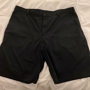Men’s Nike golf shorts black size 38